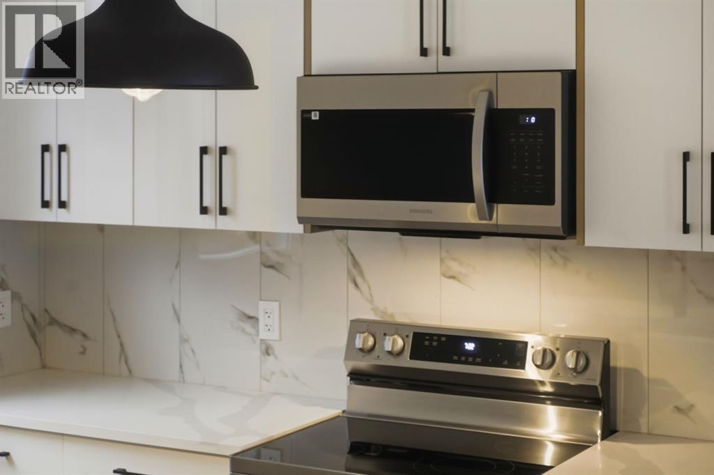 1636 19 Avenue Nw, Calgary, Alberta  T2M 1B1 - Photo 27 - A2293566