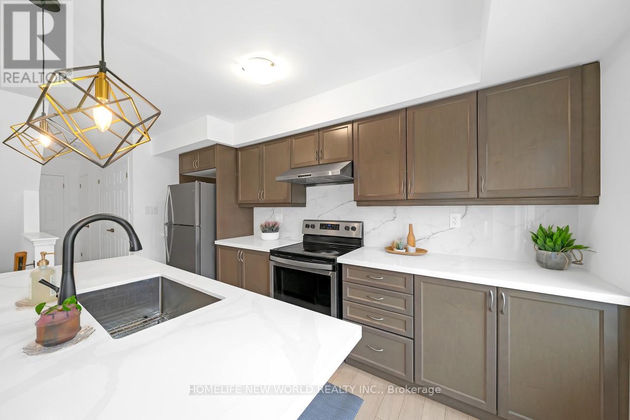 32 Fusilier Drive, Toronto, Ontario  M1L 0J4 - Photo 5 - E12999454