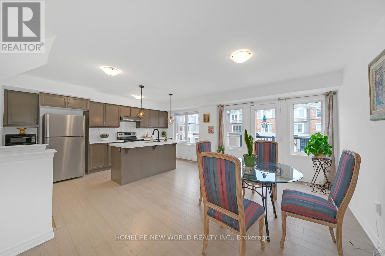 32 Fusilier Drive, Toronto, Ontario  M1L 0J4 - Photo 7 - E12999454