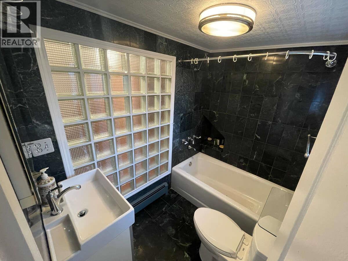 5692 Marine Drive, West Vancouver, British Columbia  V7W 2R6 - Photo 16 - R3112668