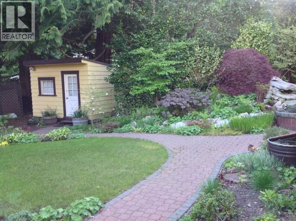 5692 Marine Drive, West Vancouver, British Columbia  V7W 2R6 - Photo 5 - R3112668