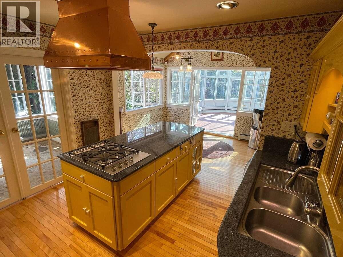 5692 Marine Drive, West Vancouver, British Columbia  V7W 2R6 - Photo 8 - R3112668