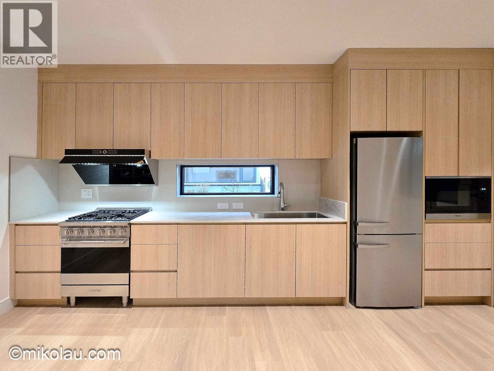 353x W 20 Ave, Vancouver, British Columbia  V6S 1E6 - Photo 2 - R3112667