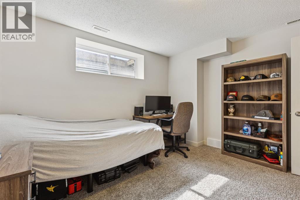 298 River Heights Crescent, Cochrane, Alberta  T4C 0V2 - Photo 20 - A2293738