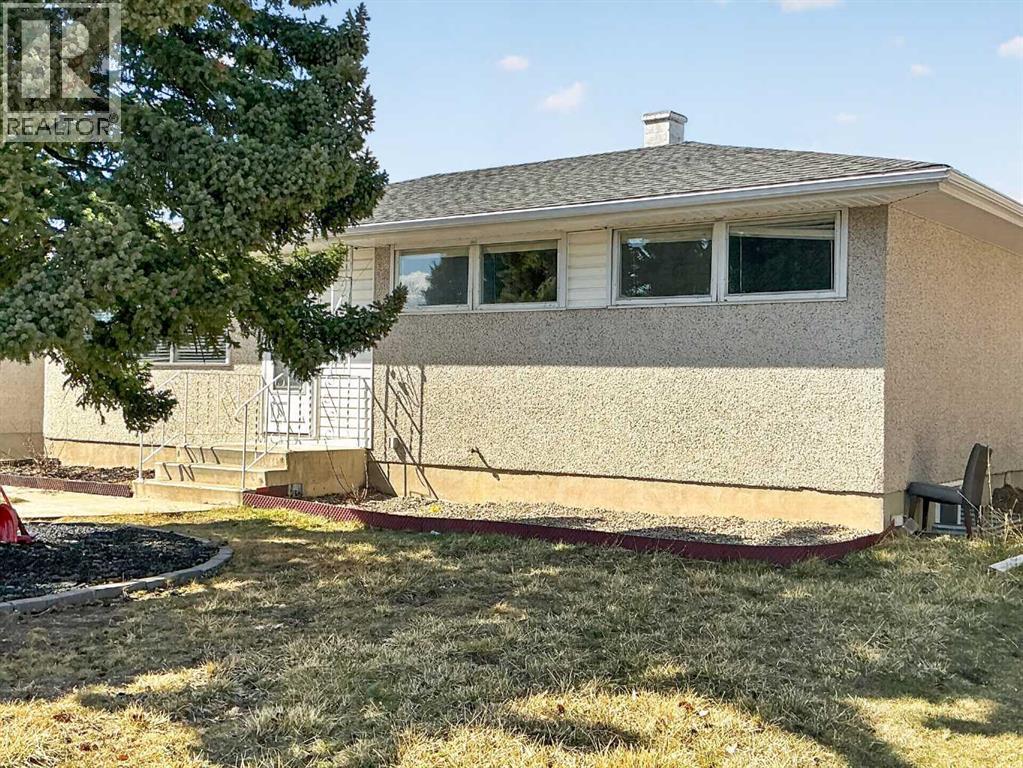 1134 Lakeway Boulevard S, Lethbridge, Alberta  T1K 3E7 - Photo 2 - A2300942