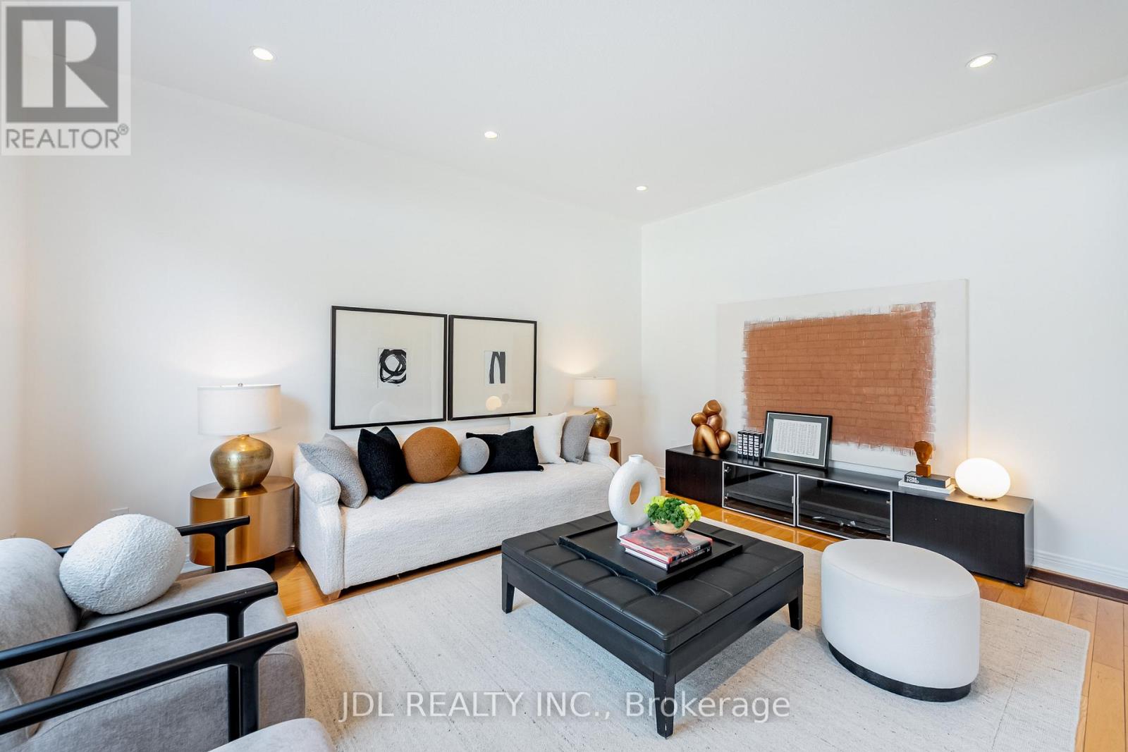 54 Joseph Glover Avenue, Markham, Ontario  L6C 3G5 - Photo 12 - N12948886