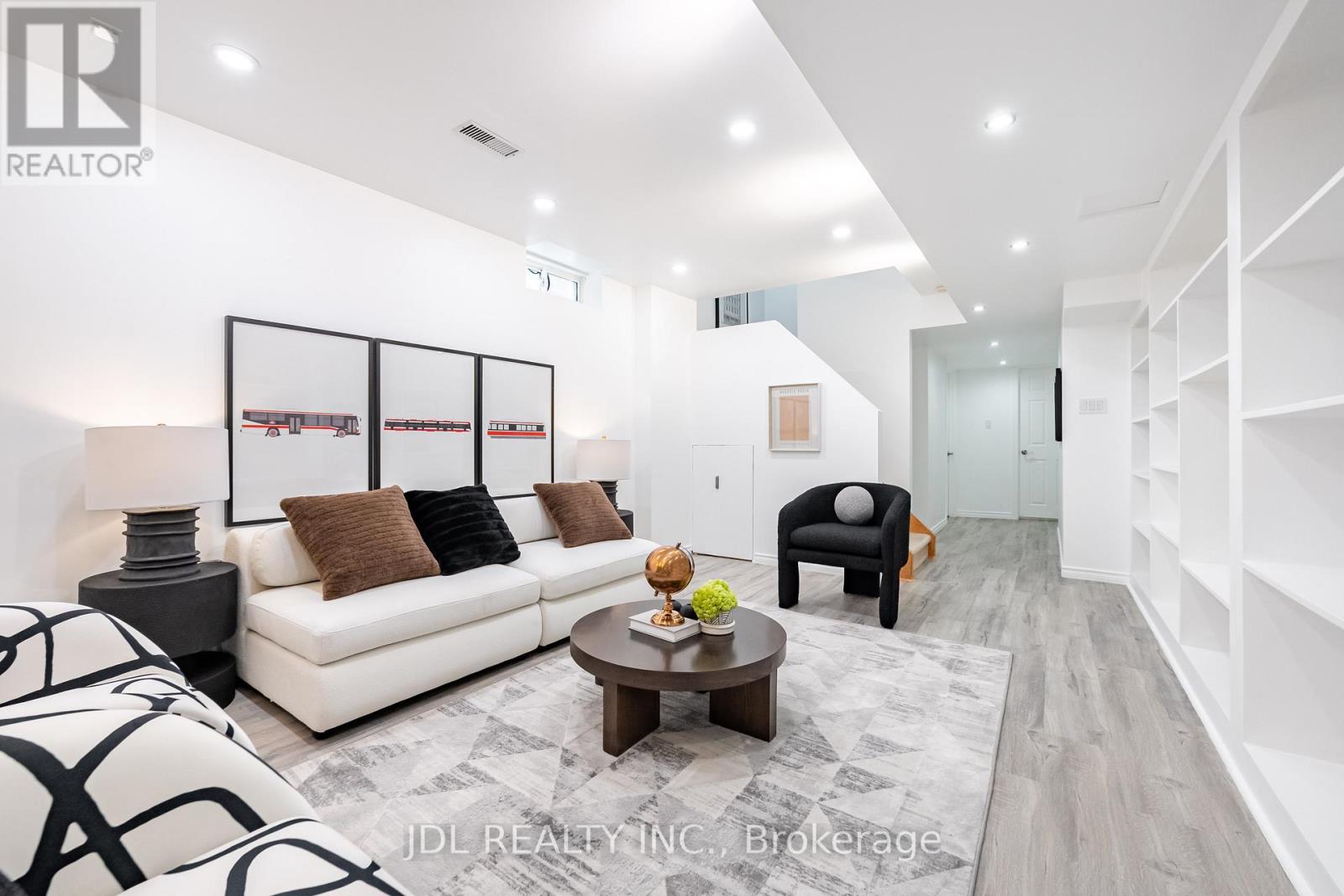 54 Joseph Glover Avenue, Markham, Ontario  L6C 3G5 - Photo 38 - N12948886