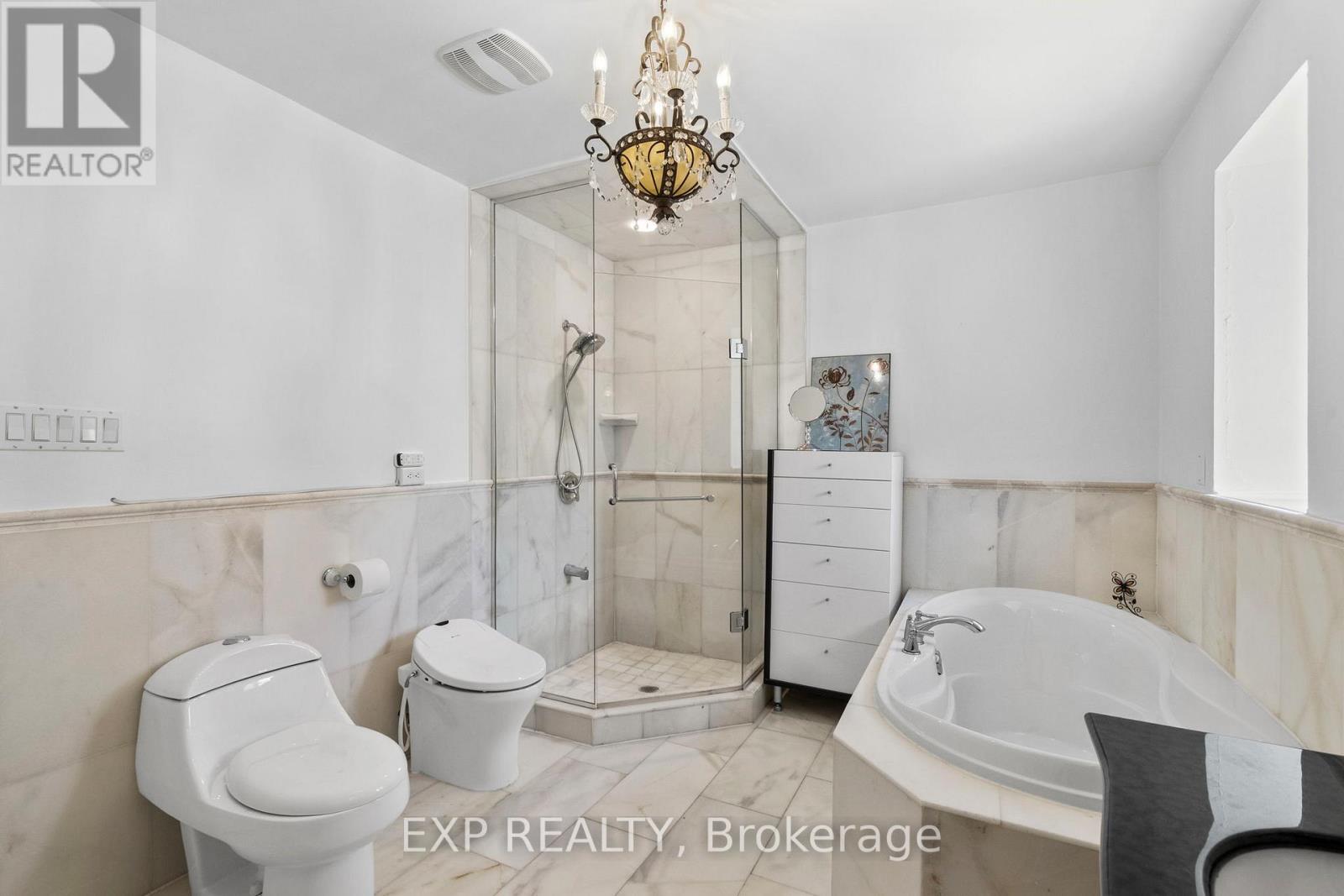 89 Windermere Crescent, Richmond Hill, Ontario  L4C 6Y8 - Photo 29 - N13010396