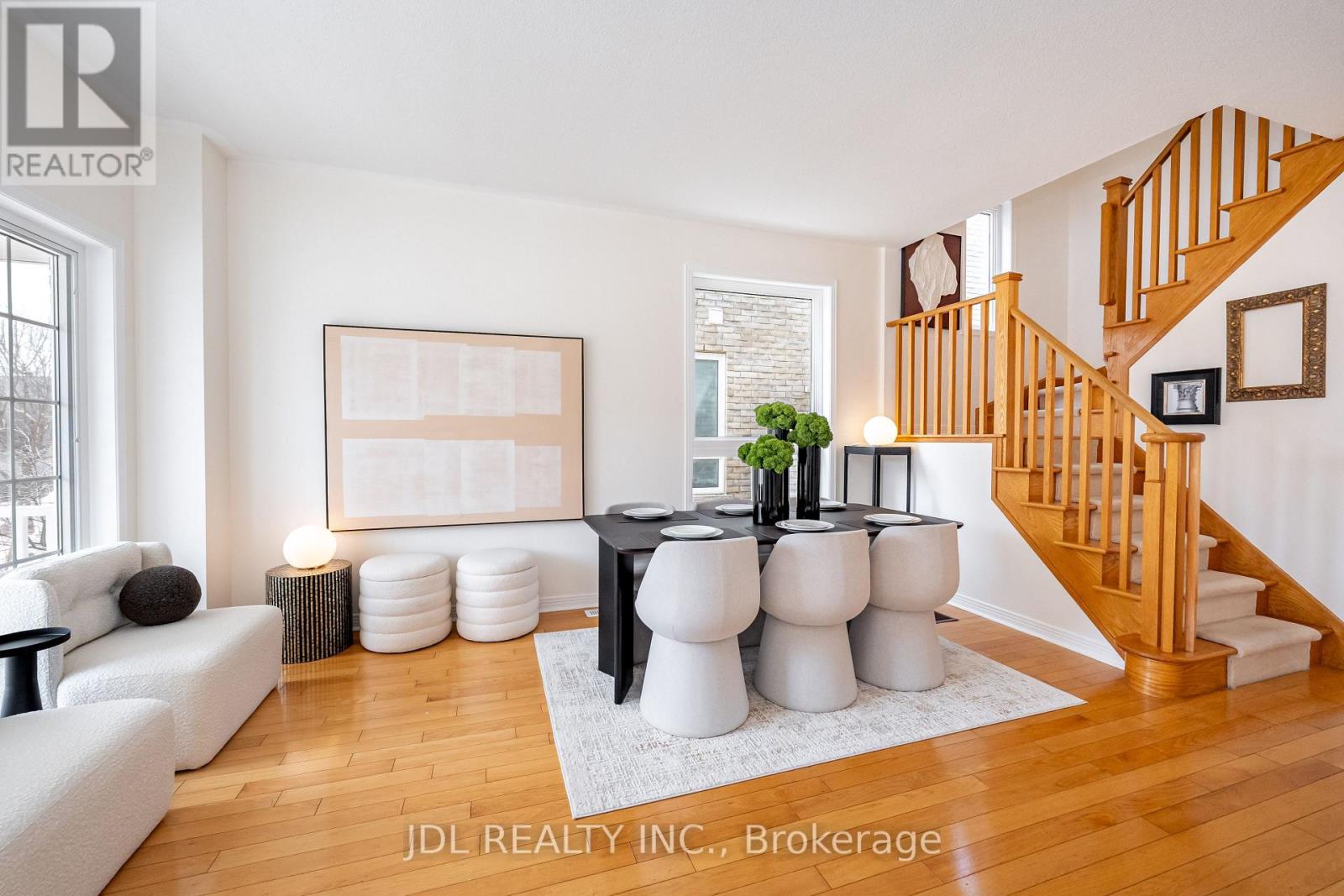 54 Joseph Glover Avenue, Markham, Ontario  L6C 3G5 - Photo 8 - N12948886