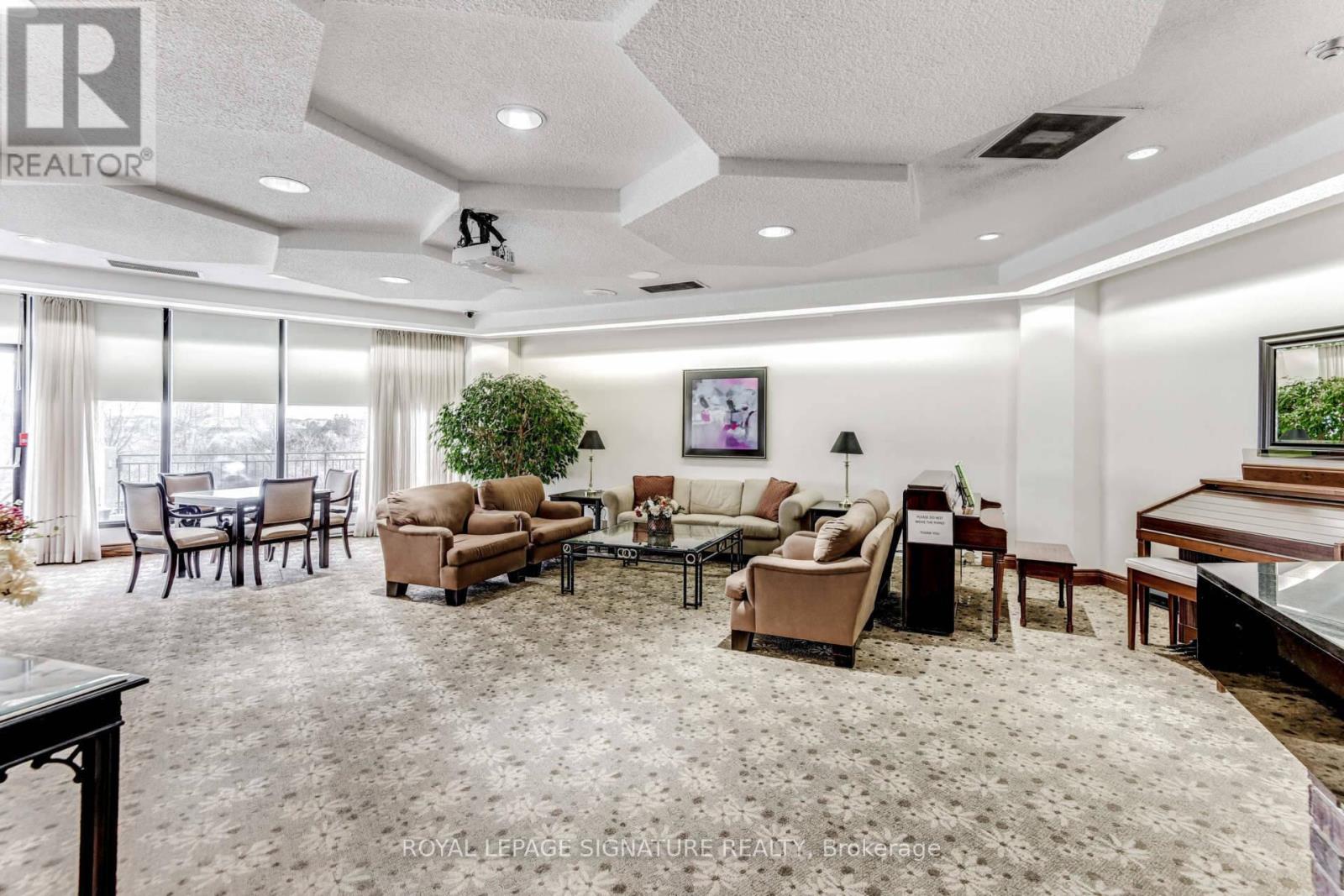 A21 - 296 Mill Road, Toronto, Ontario  M9C 4X8 - Photo 21 - W13009598