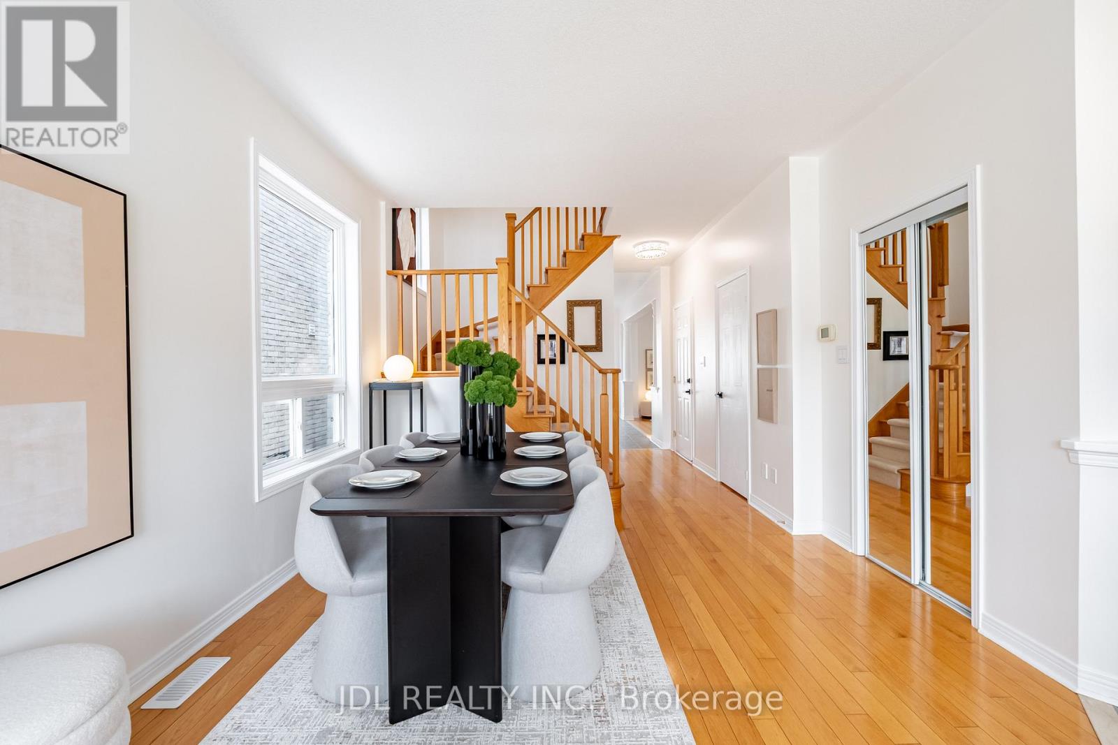 54 Joseph Glover Avenue, Markham, Ontario  L6C 3G5 - Photo 9 - N12948886