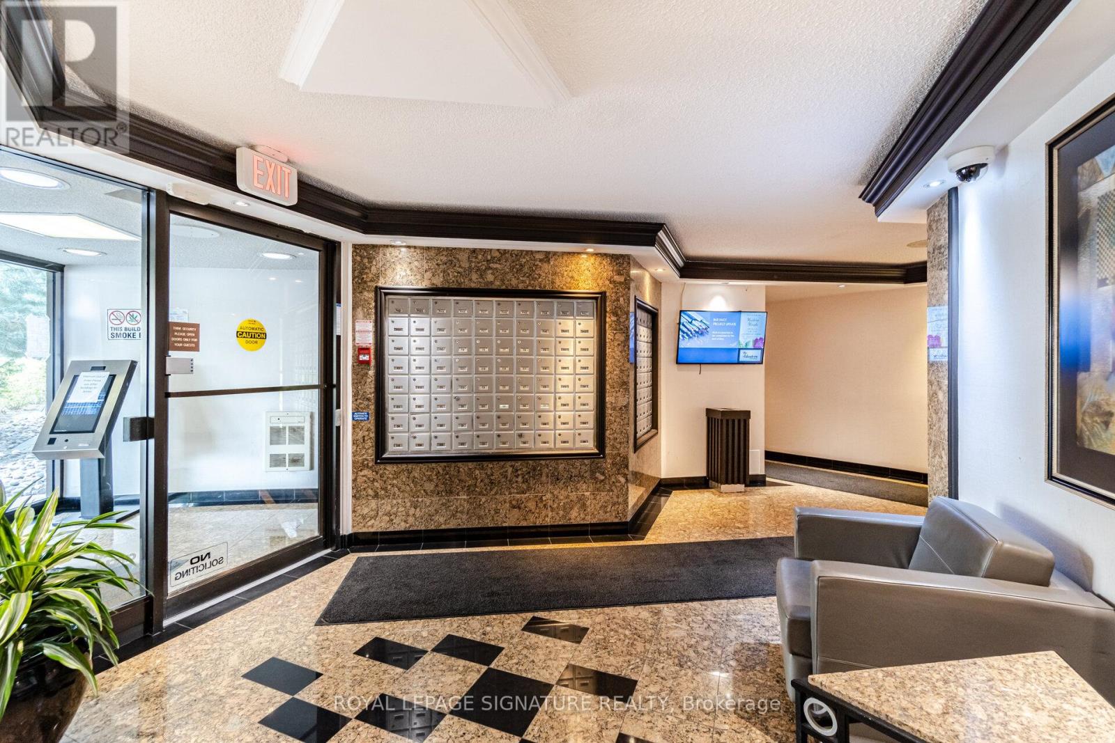 A21 - 296 Mill Road, Toronto, Ontario  M9C 4X8 - Photo 12 - W13009598