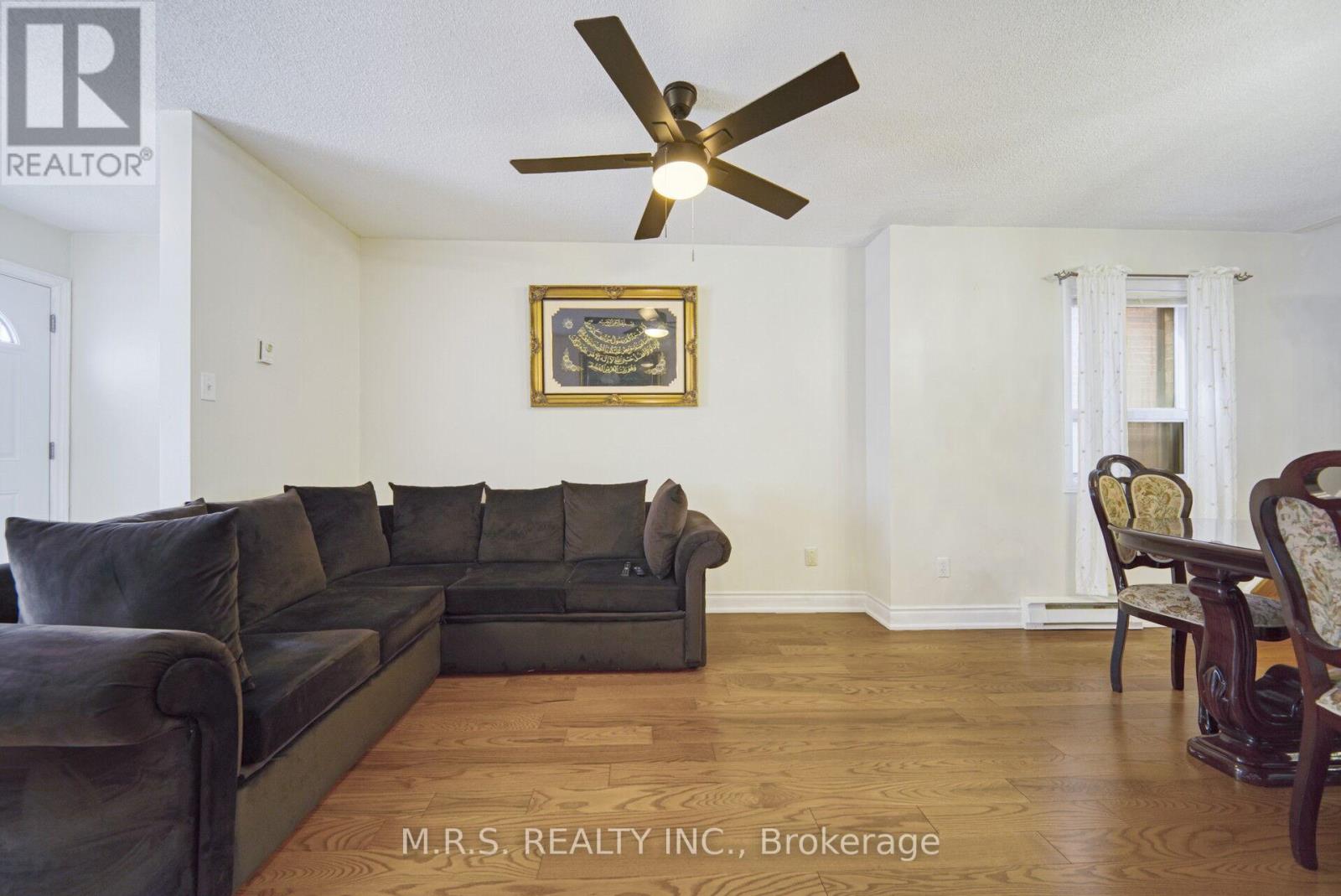 29a South Station Street, Toronto, Ontario  M9N 3T8 - Photo 13 - W13010398