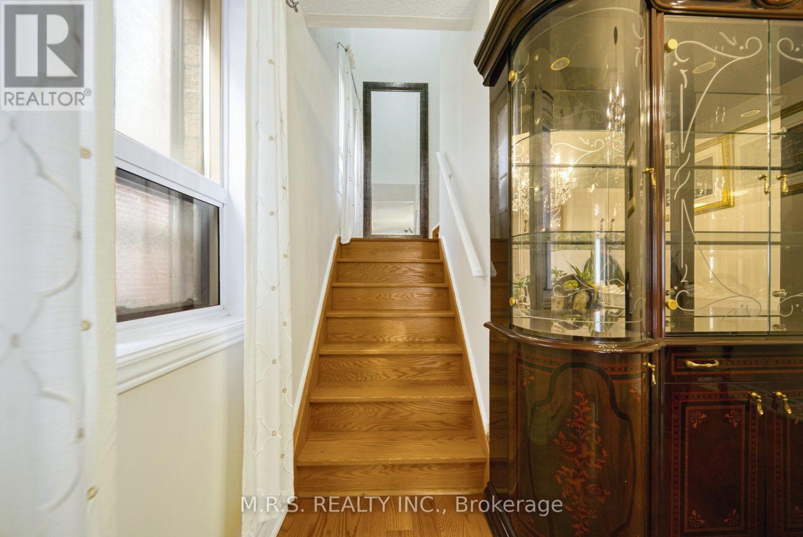 29a South Station Street, Toronto, Ontario  M9N 3T8 - Photo 22 - W13010398