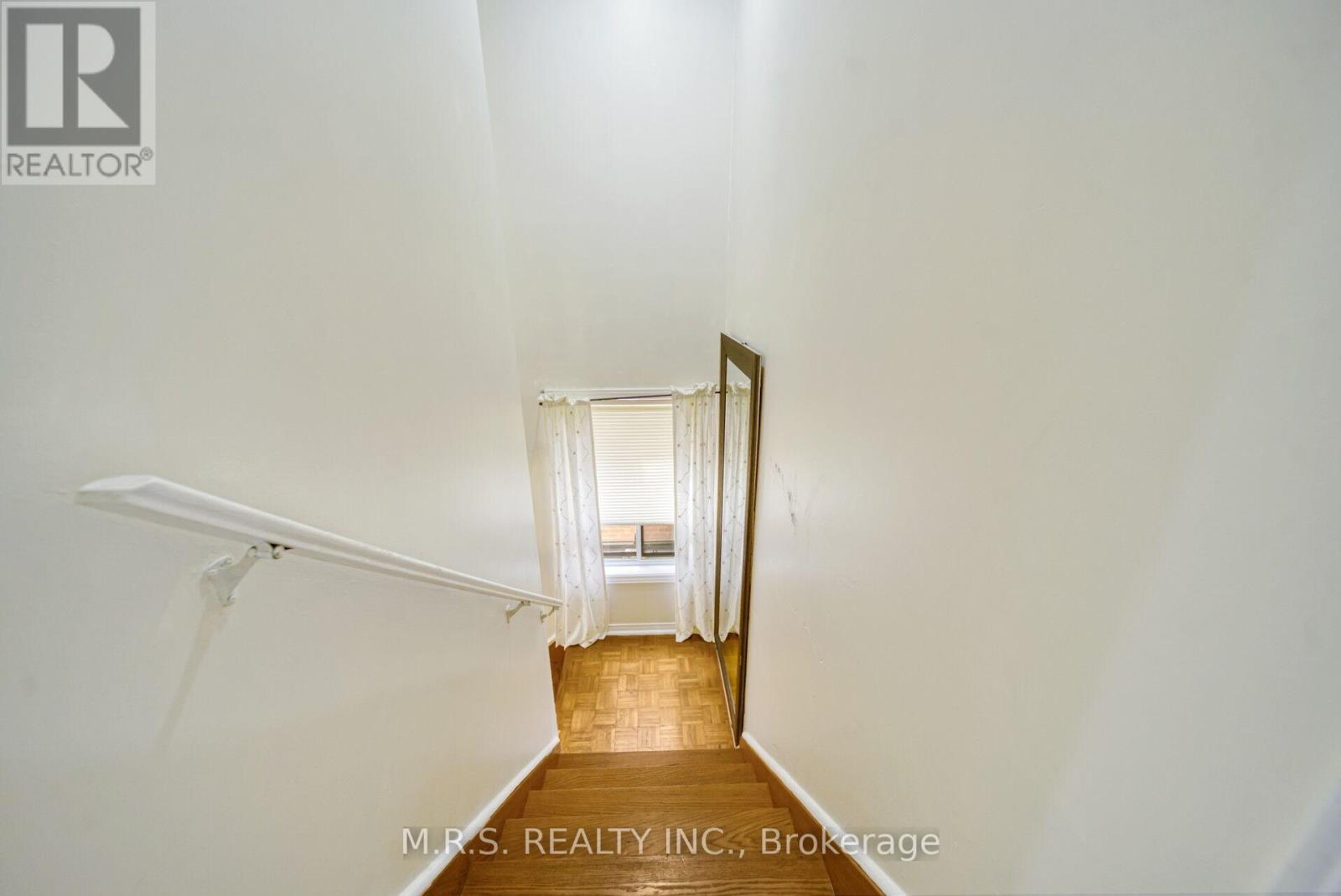 29a South Station Street, Toronto, Ontario  M9N 3T8 - Photo 24 - W13010398