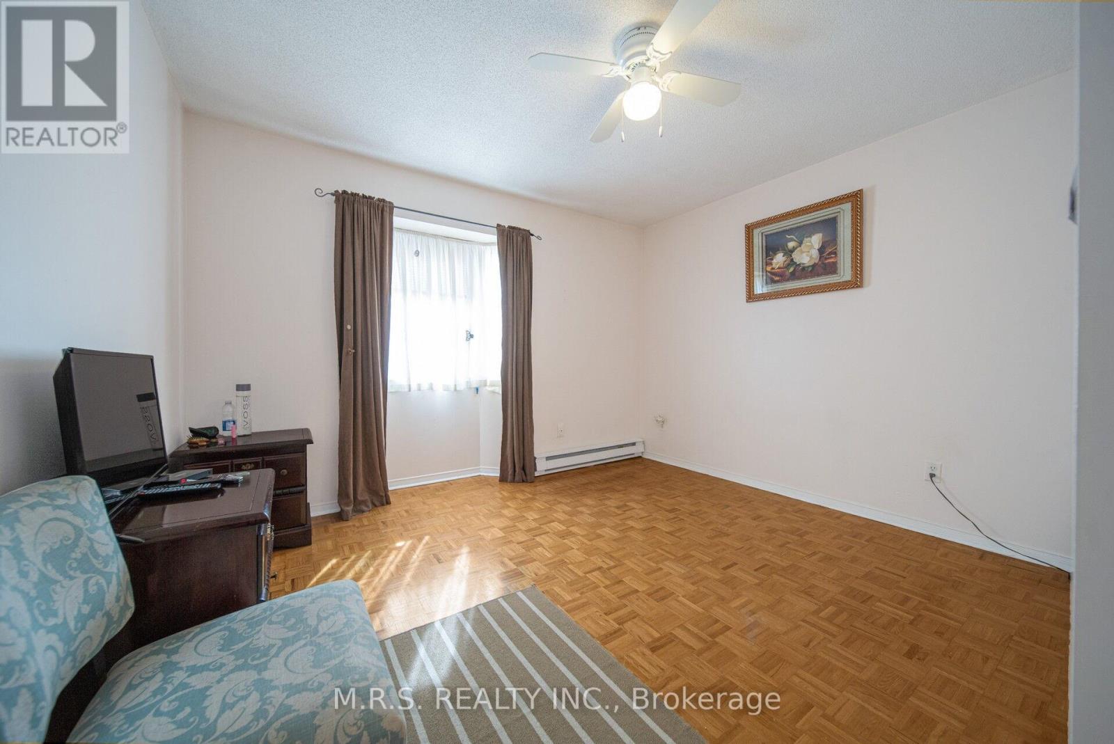 29a South Station Street, Toronto, Ontario  M9N 3T8 - Photo 28 - W13010398