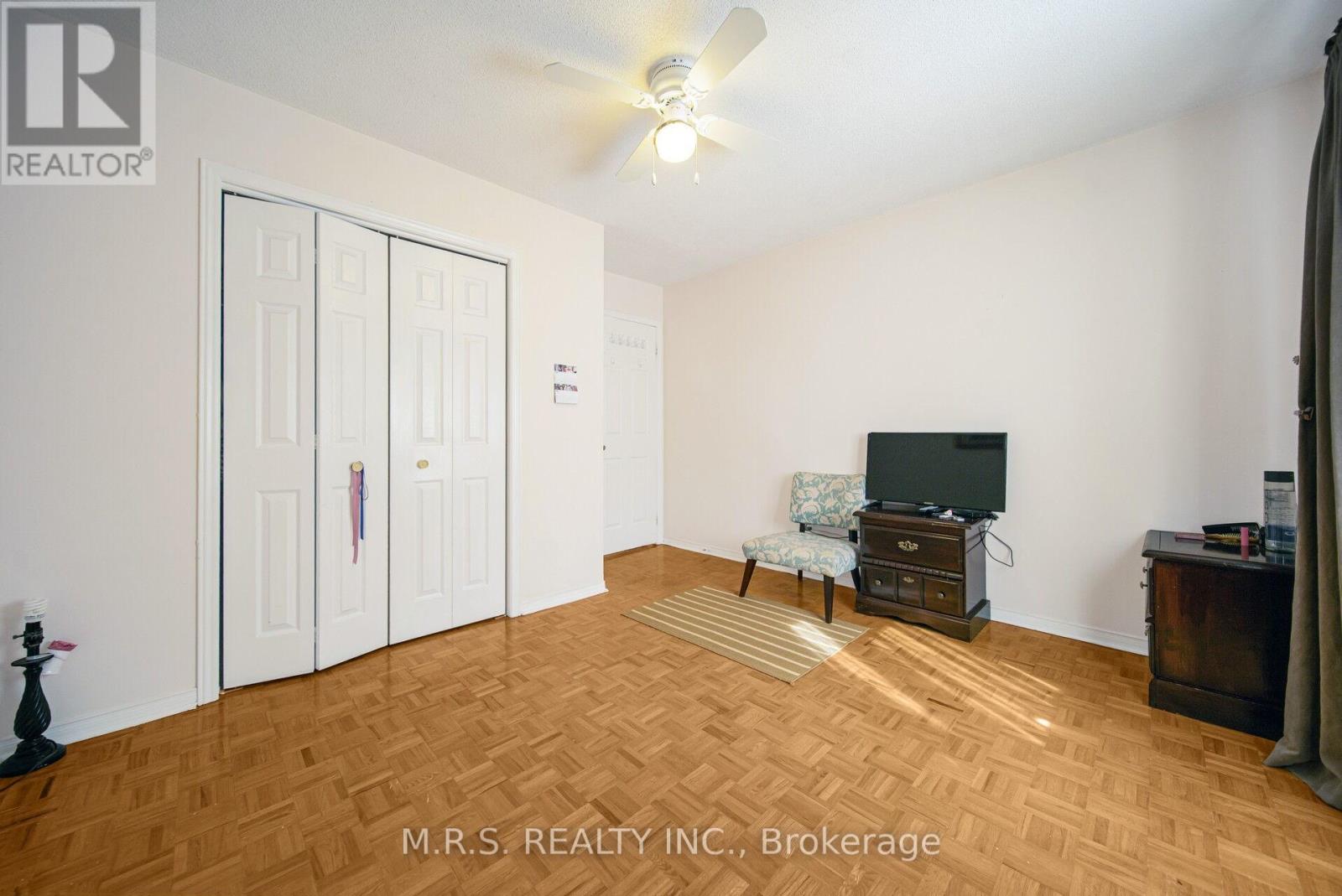 29a South Station Street, Toronto, Ontario  M9N 3T8 - Photo 29 - W13010398