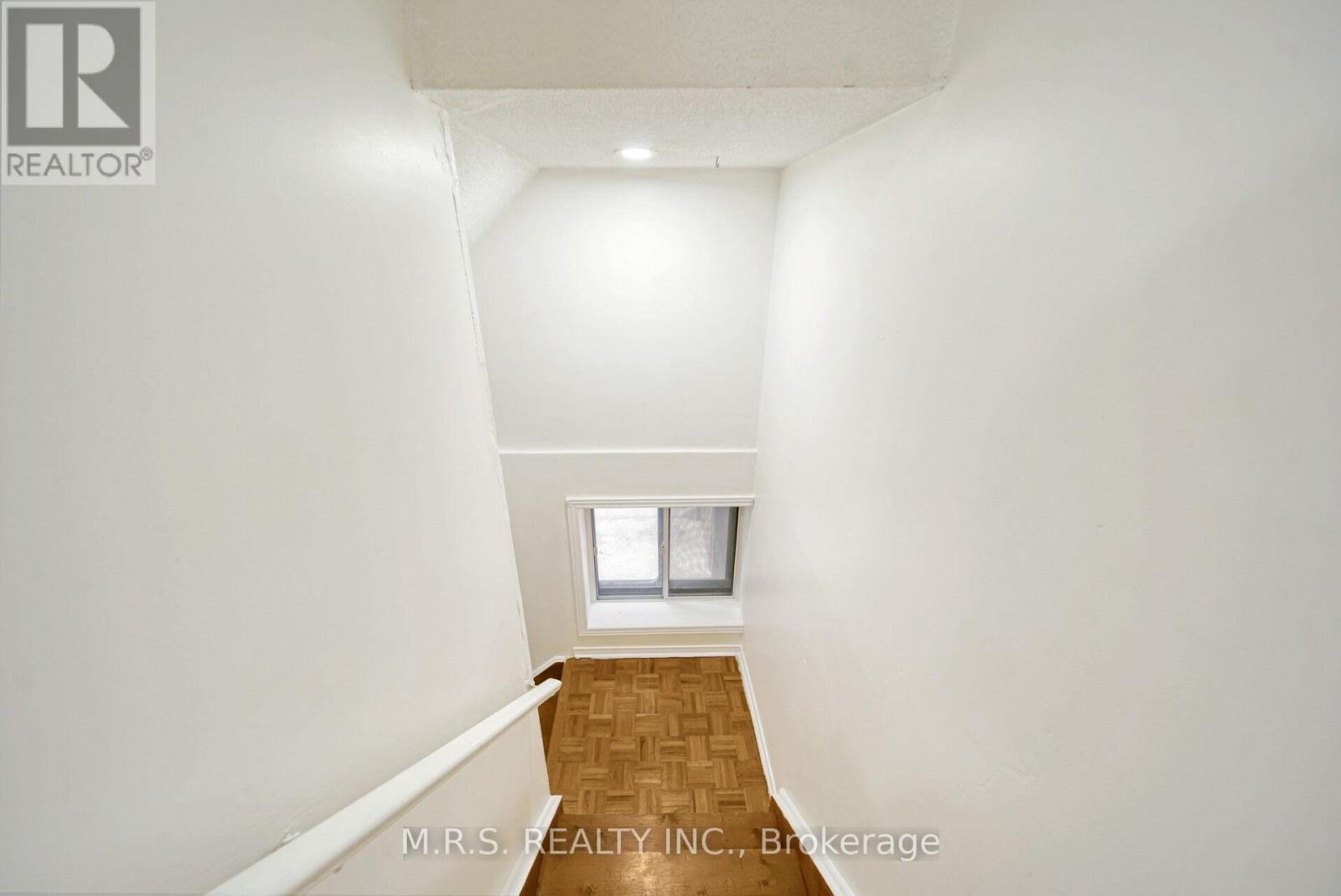 29a South Station Street, Toronto, Ontario  M9N 3T8 - Photo 31 - W13010398