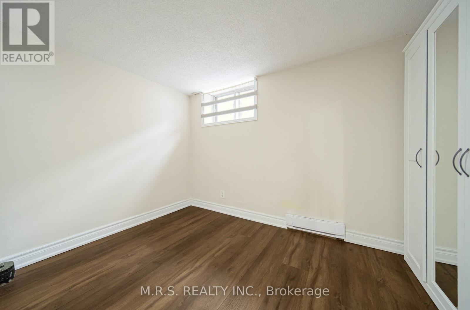 29a South Station Street, Toronto, Ontario  M9N 3T8 - Photo 35 - W13010398