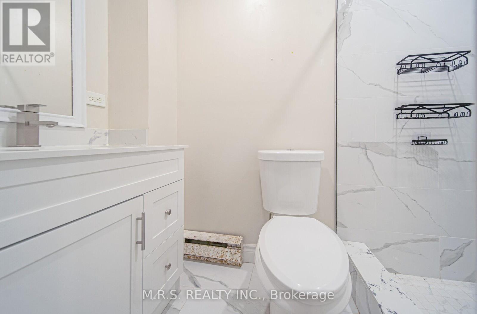 29a South Station Street, Toronto, Ontario  M9N 3T8 - Photo 37 - W13010398