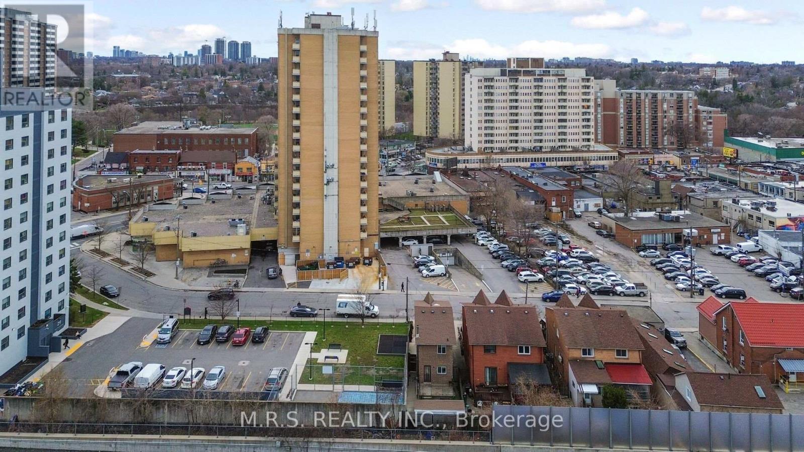 29a South Station Street, Toronto, Ontario  M9N 3T8 - Photo 42 - W13010398