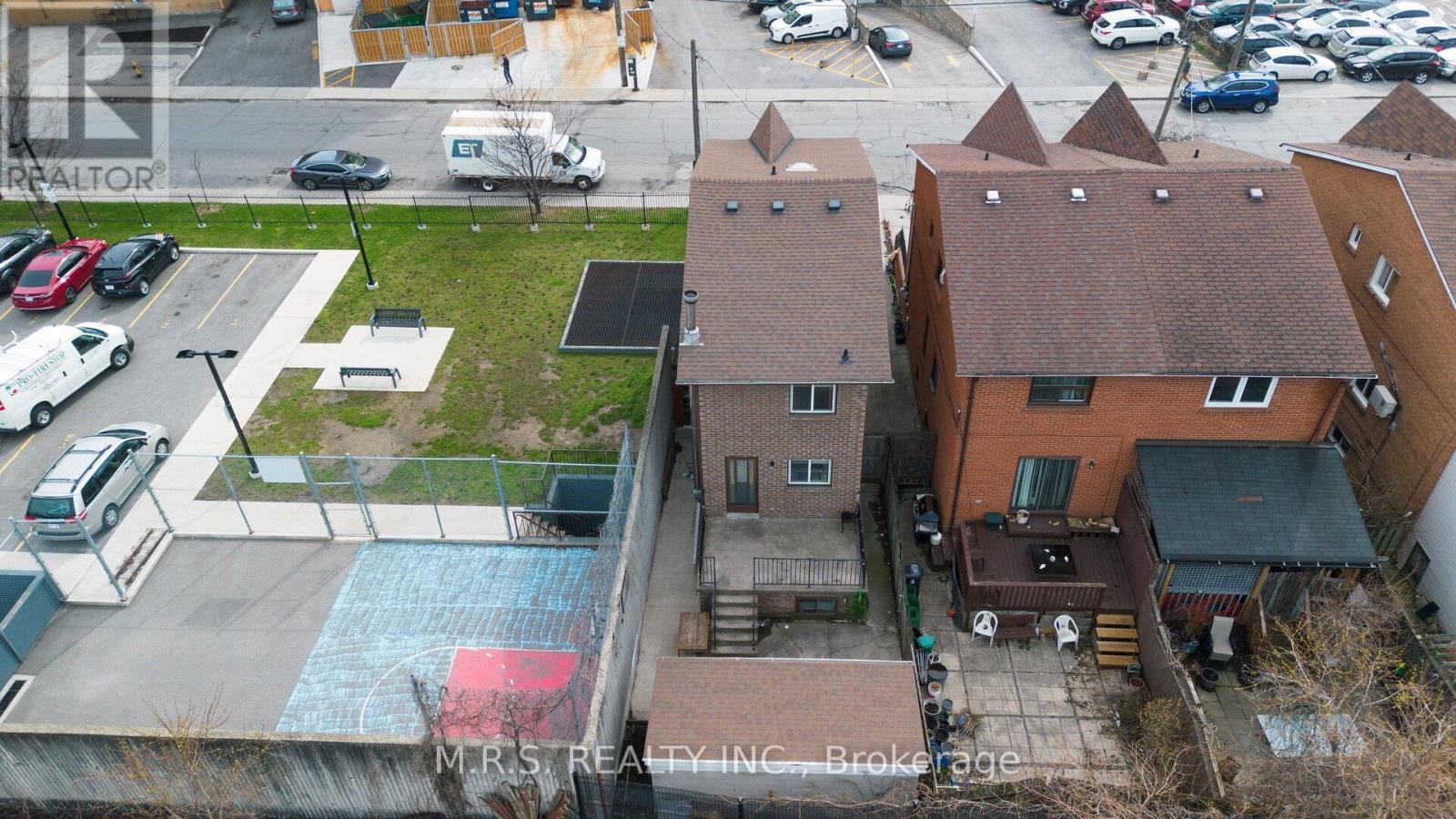 29a South Station Street, Toronto, Ontario  M9N 3T8 - Photo 43 - W13010398