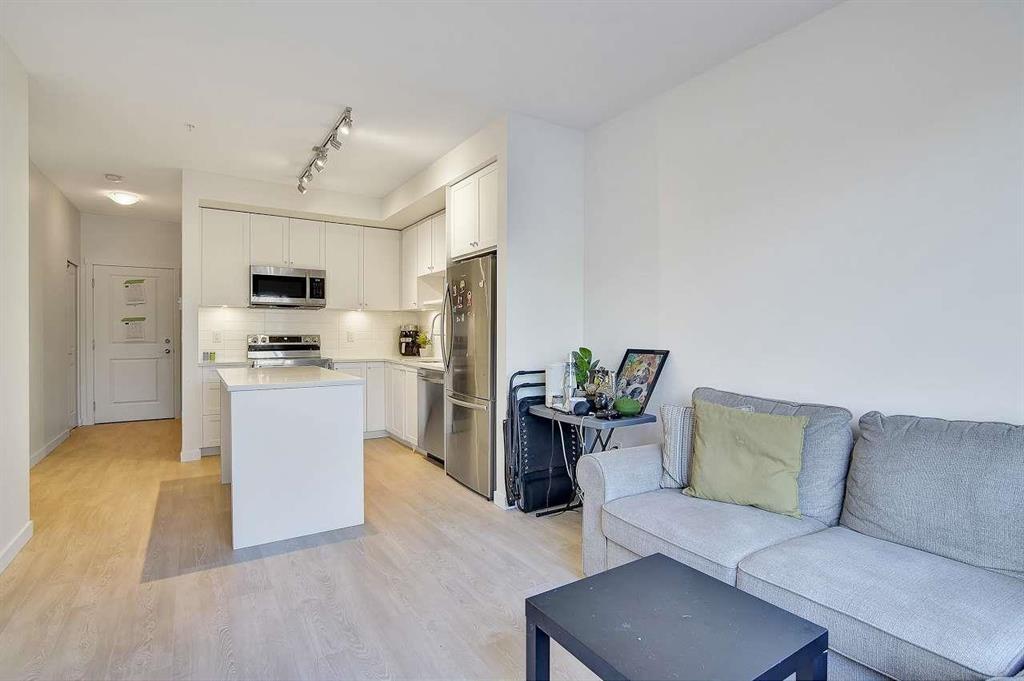 206 13623 81a Avenue, Surrey, British Columbia  V3W 3N7 - Photo 7 - R3110982