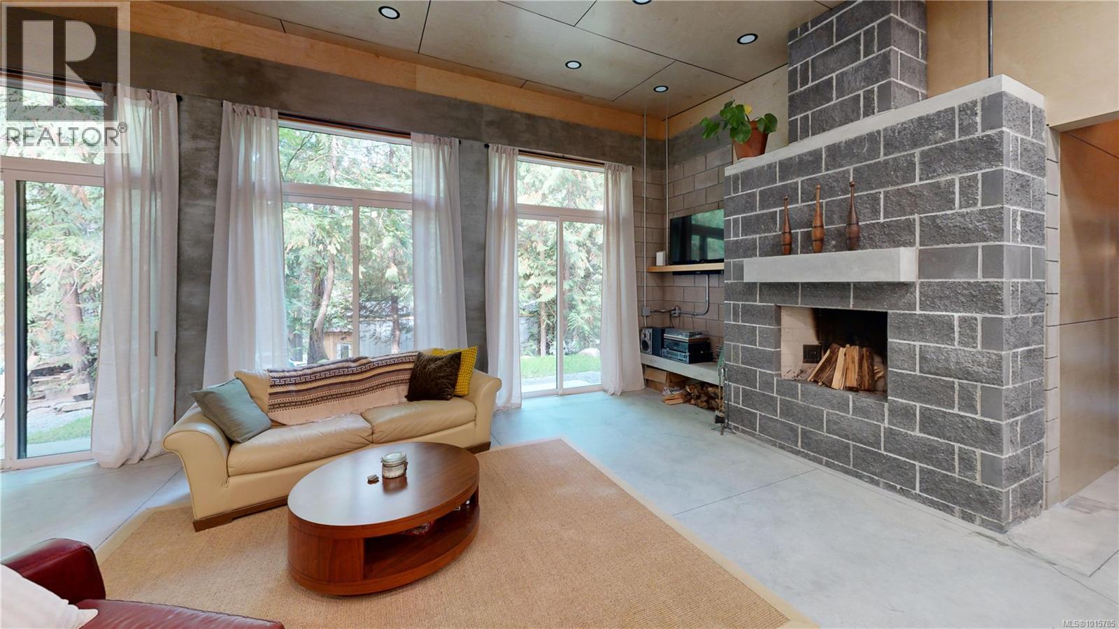 362 Spruce Ave, Gabriola Island, British Columbia  V0R 1X1 - Photo 12 - 1015785