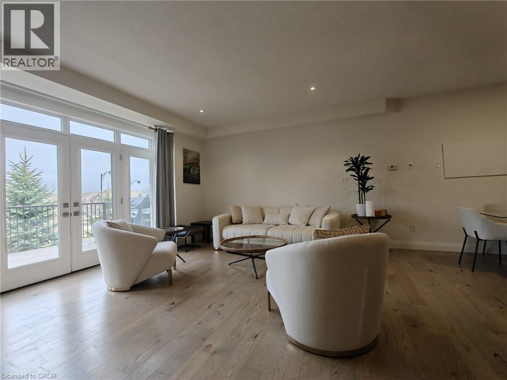 243 Grey Silo Road Unit# 60, Waterloo, Ontario  N2K 0B9 - Photo 11 - 40821105