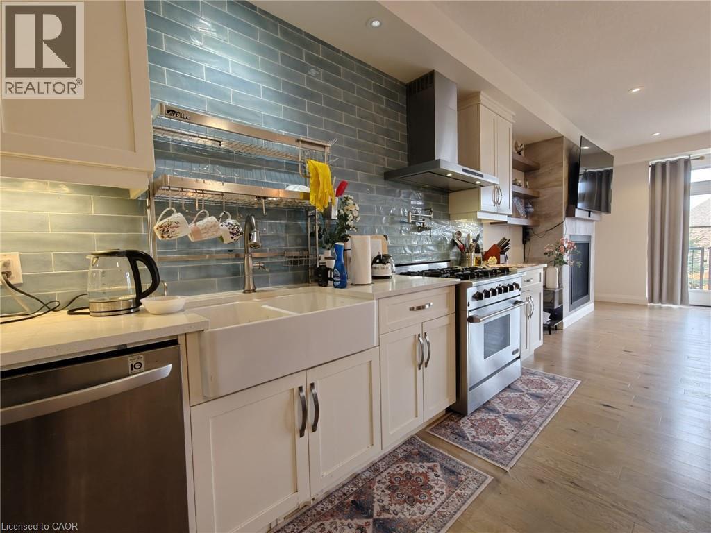 243 Grey Silo Road Unit# 60, Waterloo, Ontario  N2K 0B9 - Photo 9 - 40821105