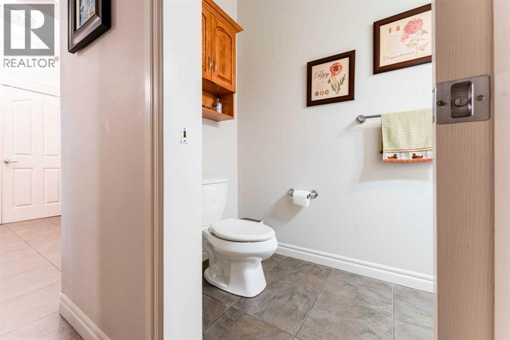 14 Bridlerange Circle SW, Calgary, Alberta  T2Y 5H4 - Photo 17 - A2299317