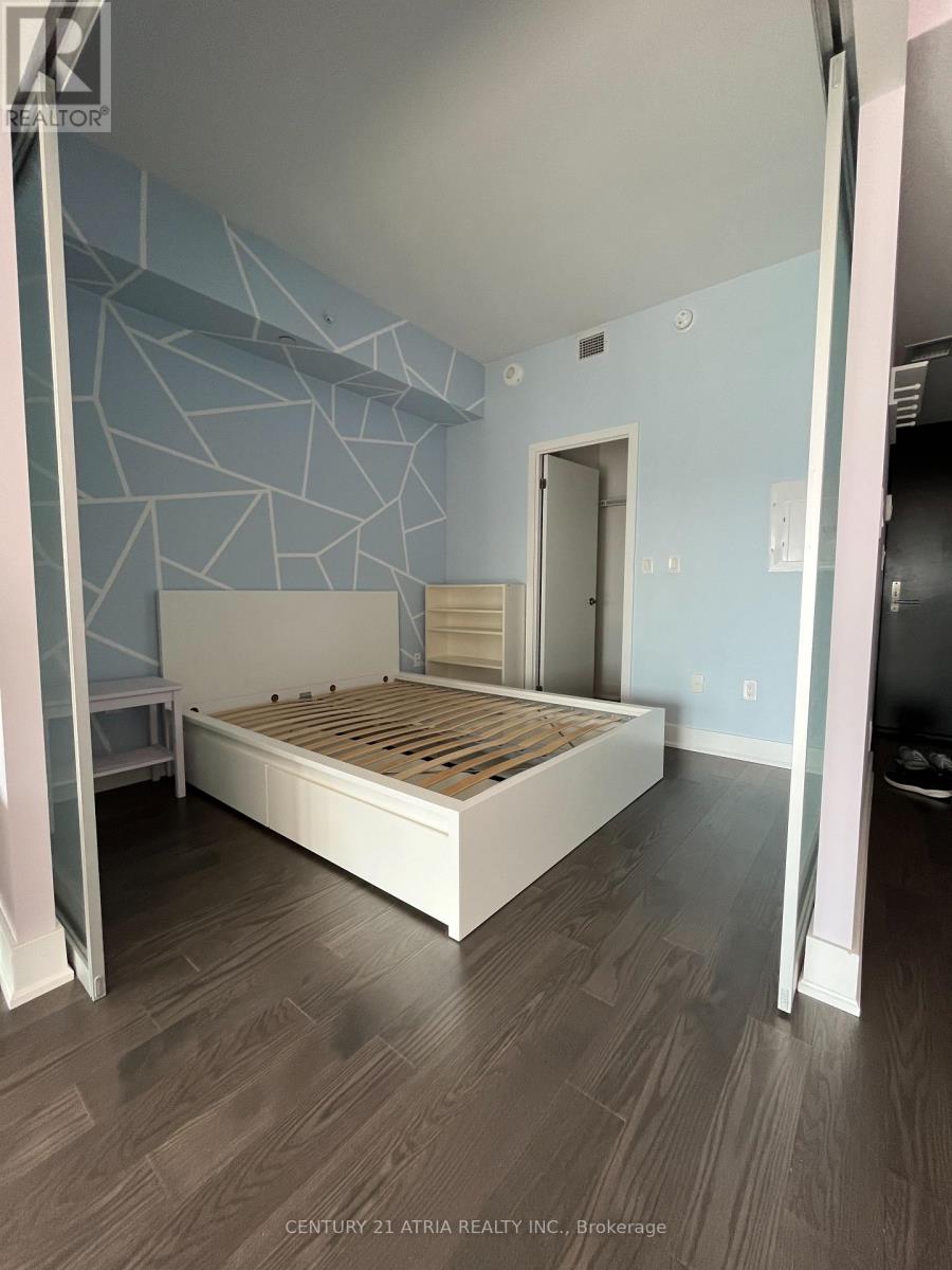 3007 - 955 Bay Street, Toronto, Ontario  M5S 0C6 - Photo 12 - C12996392