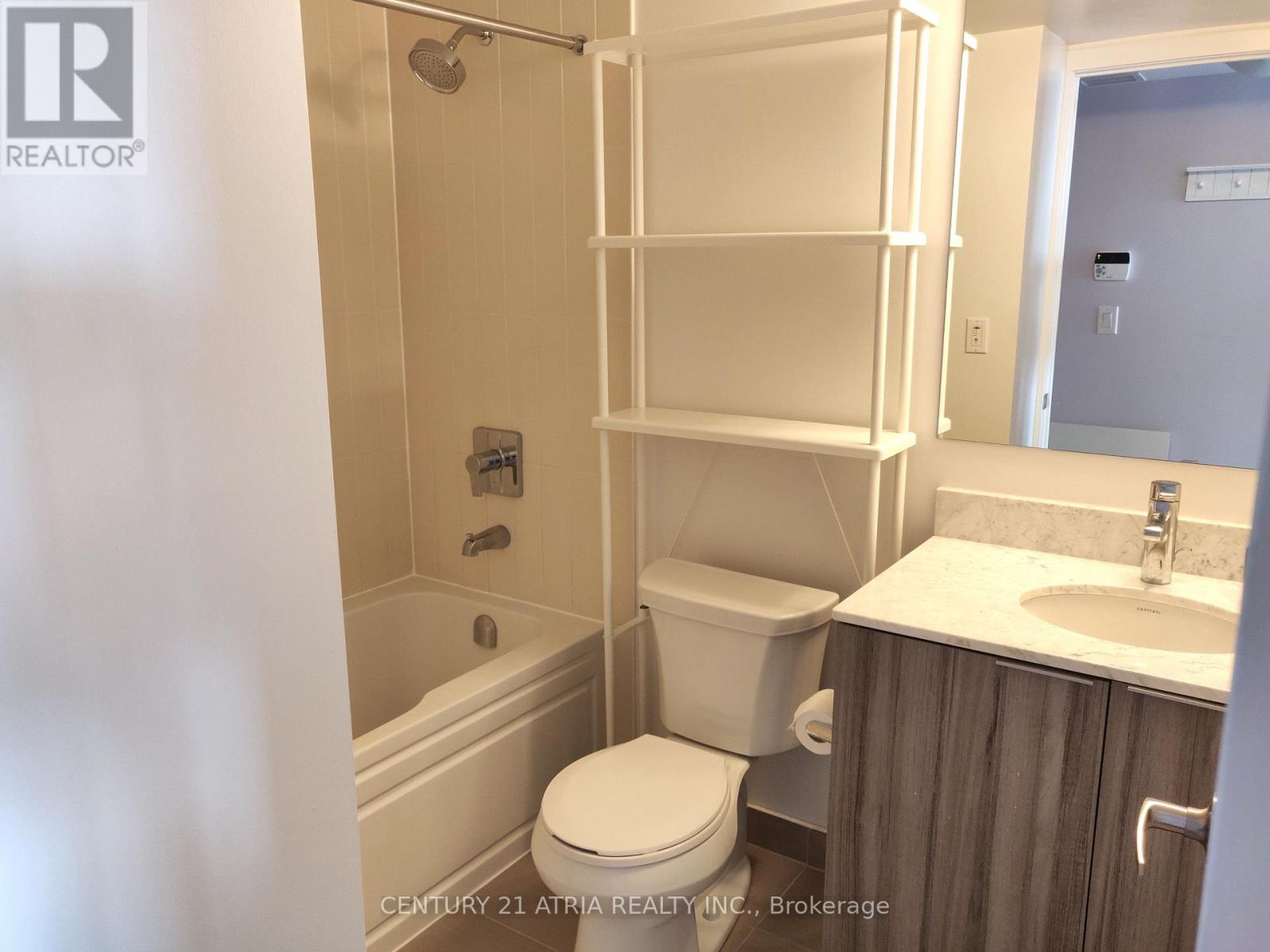 3007 - 955 Bay Street, Toronto, Ontario  M5S 0C6 - Photo 6 - C12996392