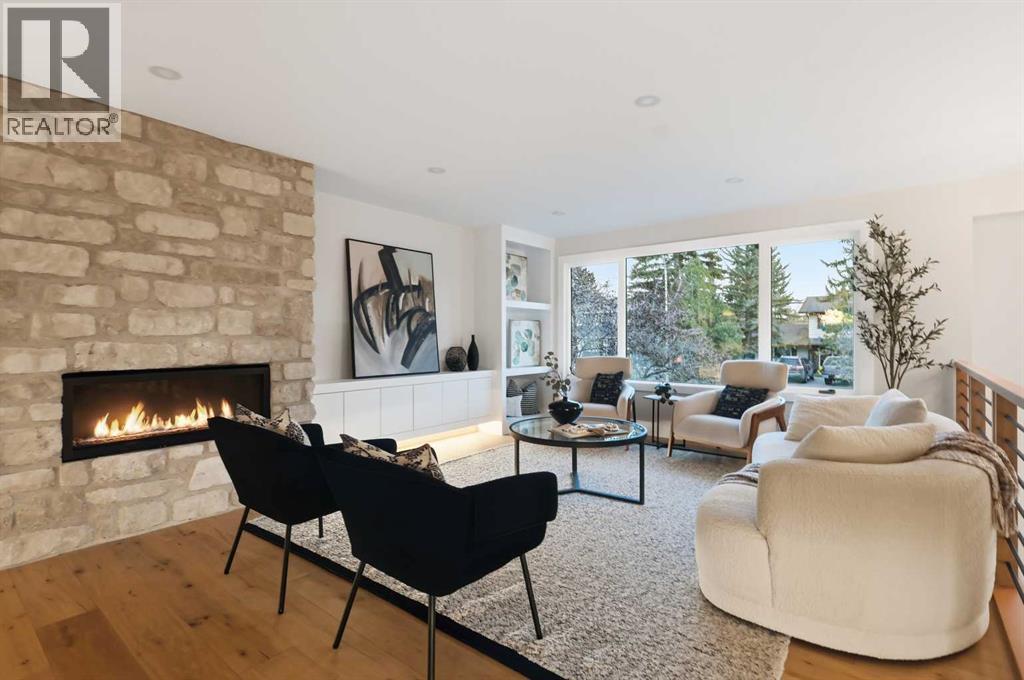 902 Varsity Estates Place NW, Calgary, Alberta  T3B 3X4 - Photo 3 - A2292939