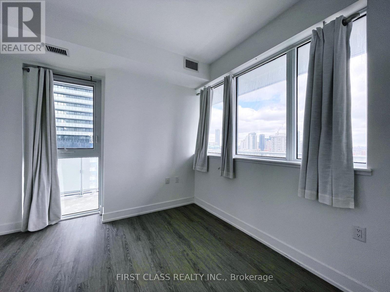 2305 - 7 Grenville Street, Toronto, Ontario  M4Y 1A1 - Photo 9 - C13010416