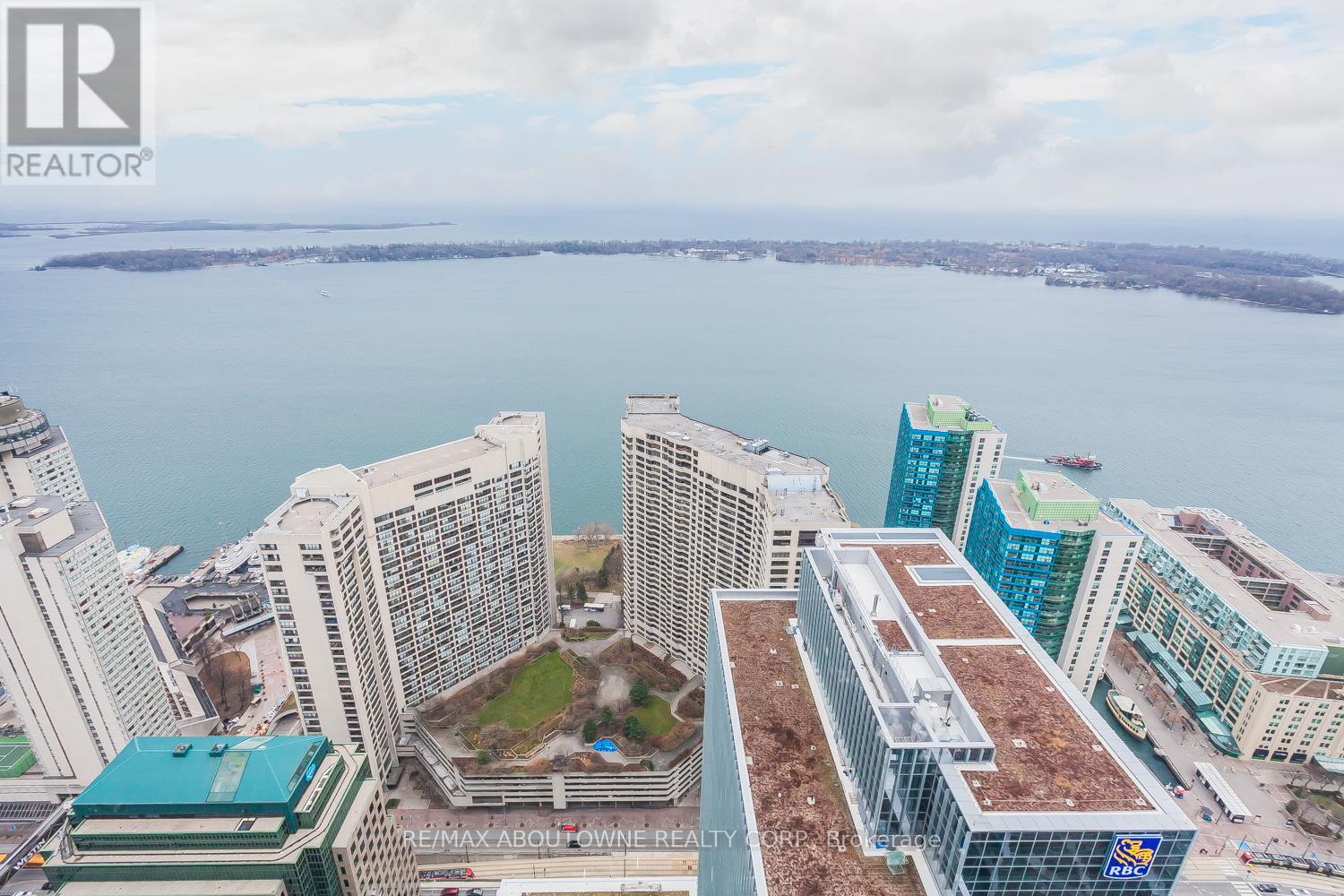 6410 - 88 HARBOUR STREET, Toronto, Ontario