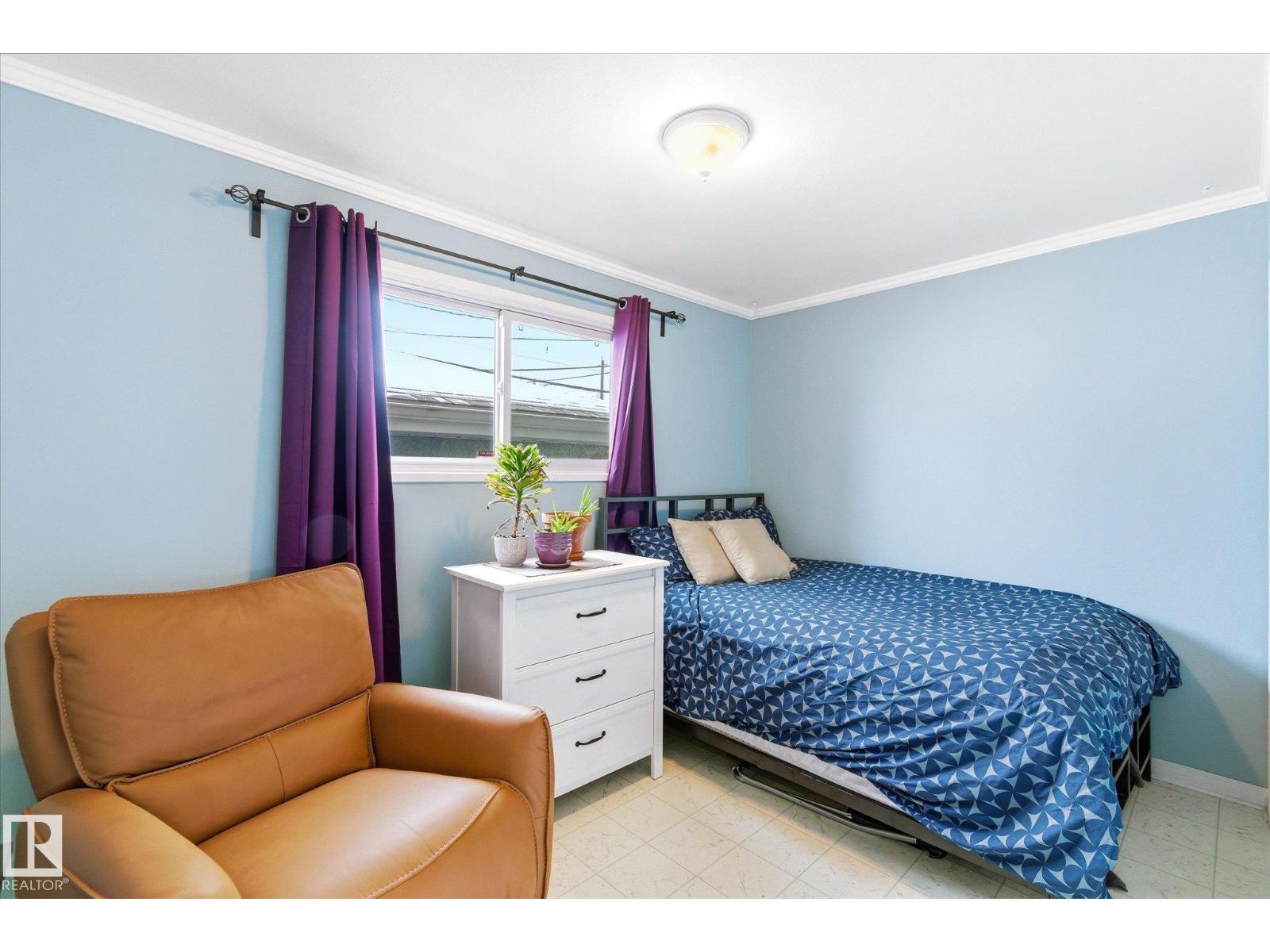 4315 105a Av Nw, Edmonton, Alberta  T6A 1B7 - Photo 17 - E4482745