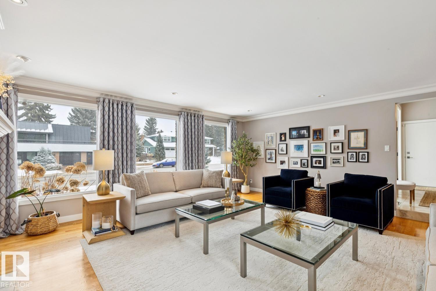 66 Marlboro Rd Nw, Edmonton, Alberta  T6J 2C2 - Photo 2 - E4482746