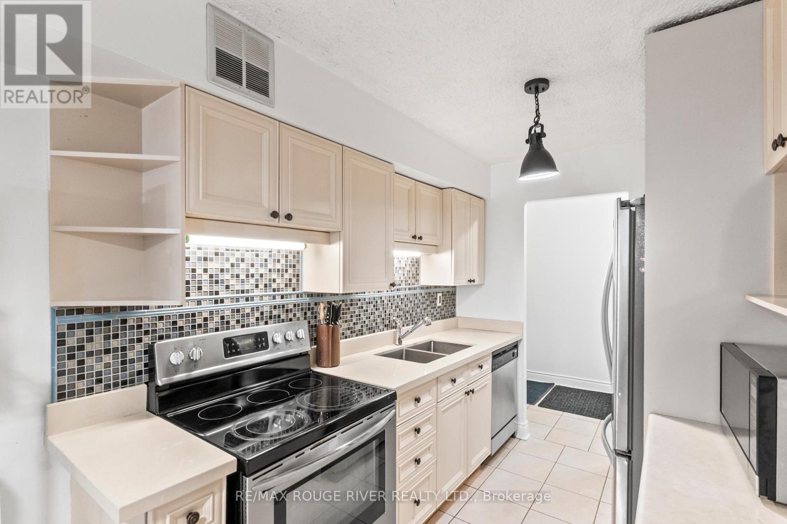 804 - 40 Chichester Place, Toronto, Ontario  M1T 3R6 - Photo 7 - E13010414