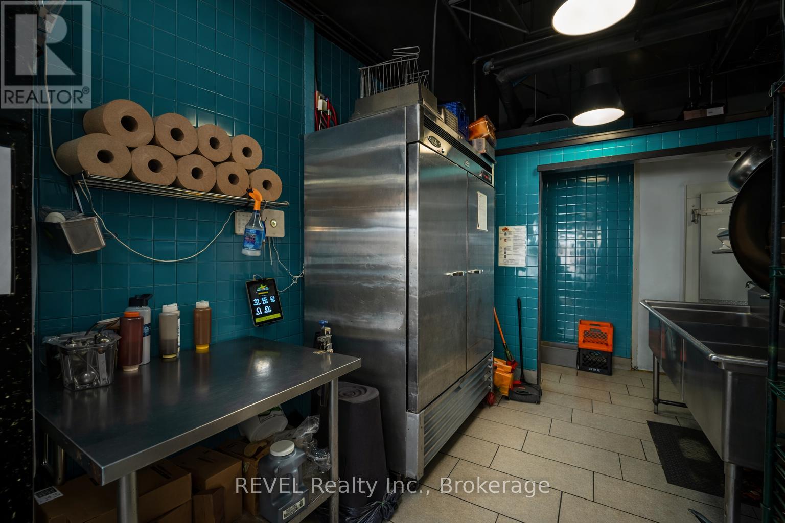 2 - 1435 Plains Road E, Burlington, Ontario  L7R 3P9 - Photo 14 - W13010404