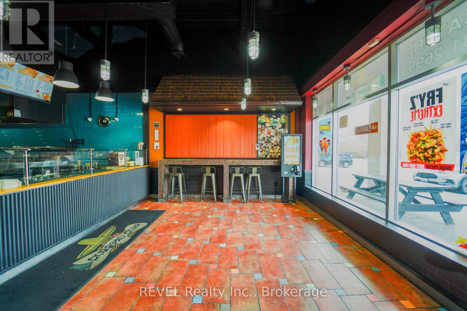 2 - 1435 Plains Road E, Burlington, Ontario  L7R 3P9 - Photo 6 - W13010404