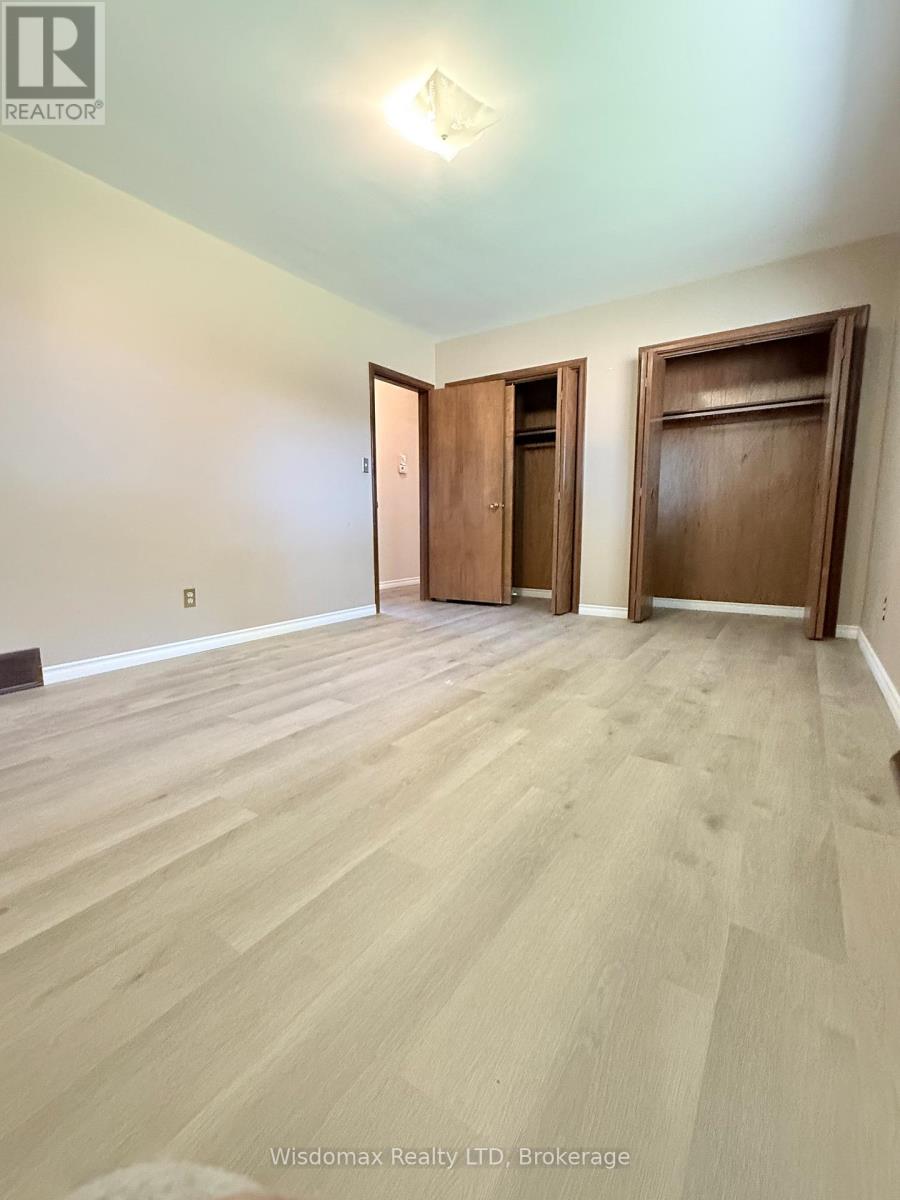 Upper - 15 Pamela Drive, Thorold, Ontario  L2V 2X7 - Photo 10 - X13010402