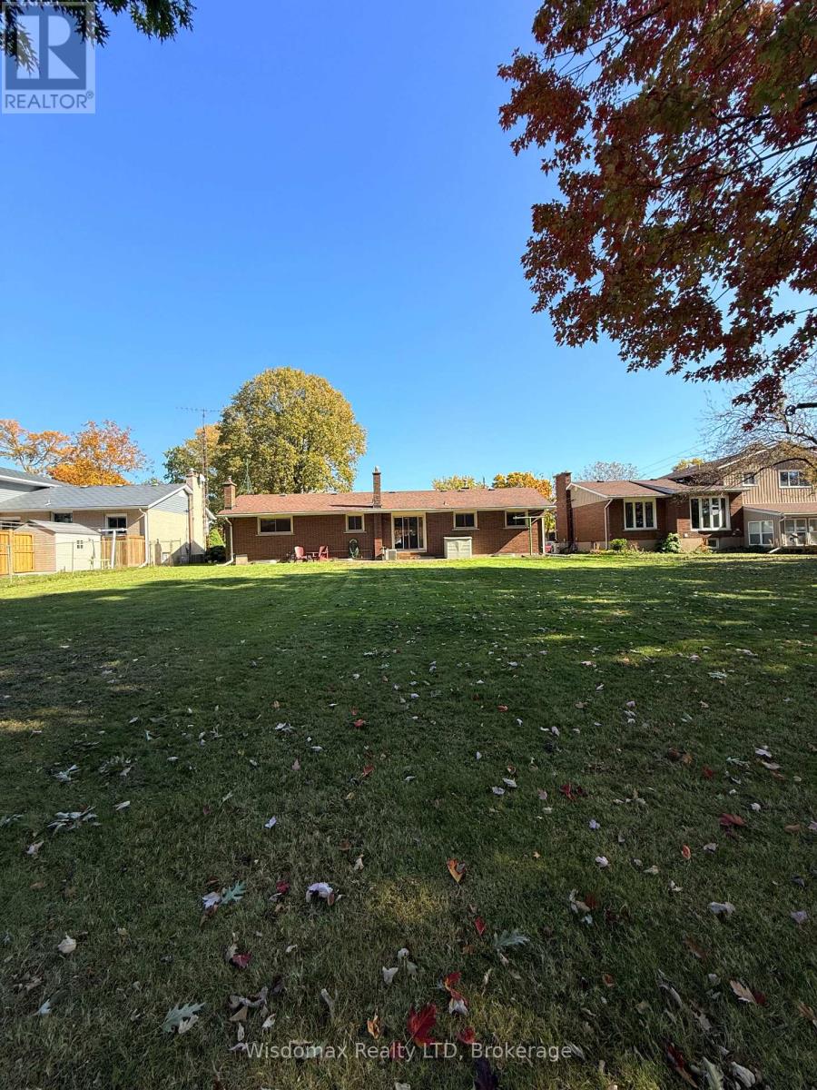 Upper - 15 Pamela Drive, Thorold, Ontario  L2V 2X7 - Photo 16 - X13010402