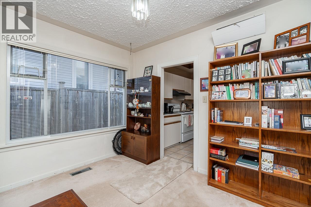 1296 E 27th Avenue, Vancouver, British Columbia  V5V 2L8 - Photo 5 - R3089795