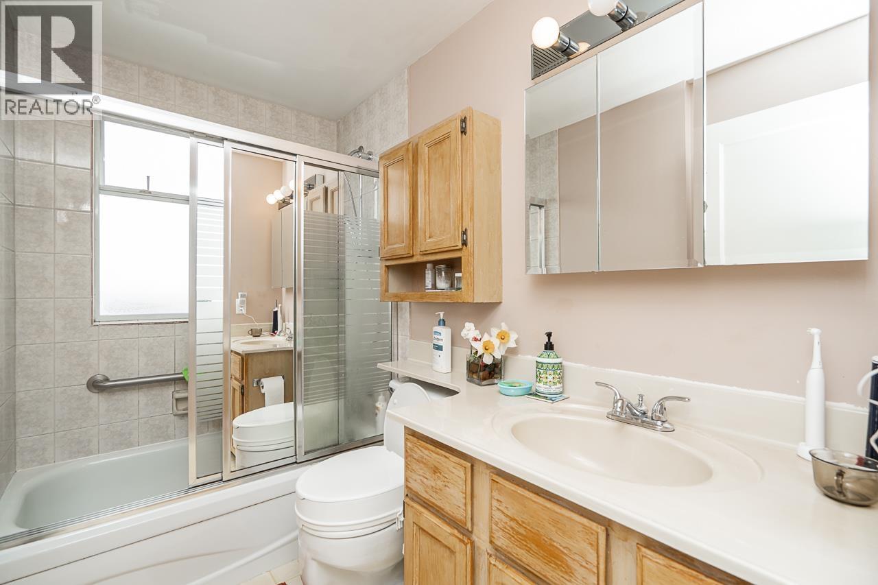 1296 E 27th Avenue, Vancouver, British Columbia  V5V 2L8 - Photo 16 - R3089795