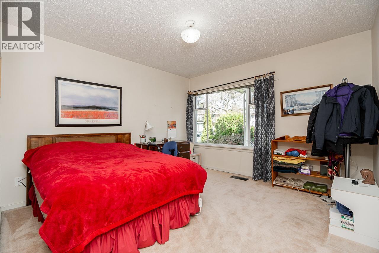 1296 E 27th Avenue, Vancouver, British Columbia  V5V 2L8 - Photo 15 - R3089795