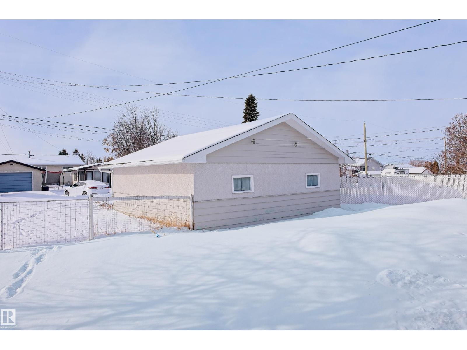 4421 57 Av, Barrhead, Alberta  T7N 1C2 - Photo 29 - E4482747