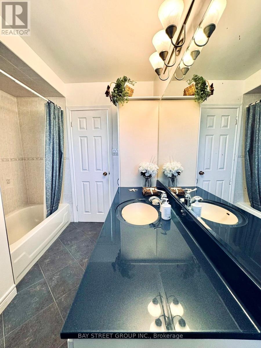 43 Appian Drive, Toronto, Ontario  M2J 2P8 - Photo 21 - C12980710