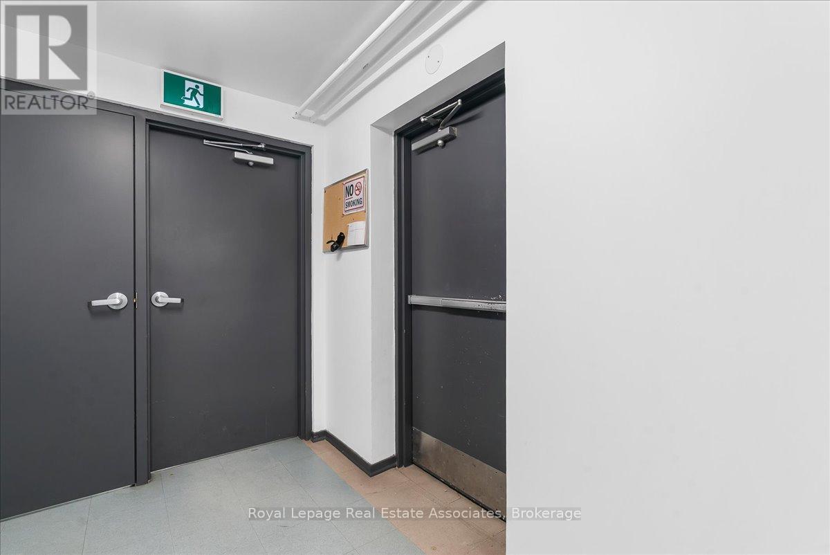 5 - 1241 Parkwest Place, Mississauga, Ontario  L5E 3J3 - Photo 21 - W12955692