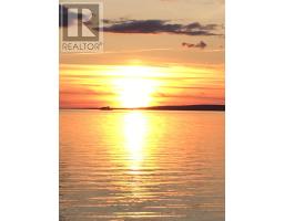 369 WIGSTON DRIVE, North Bay, Ontario